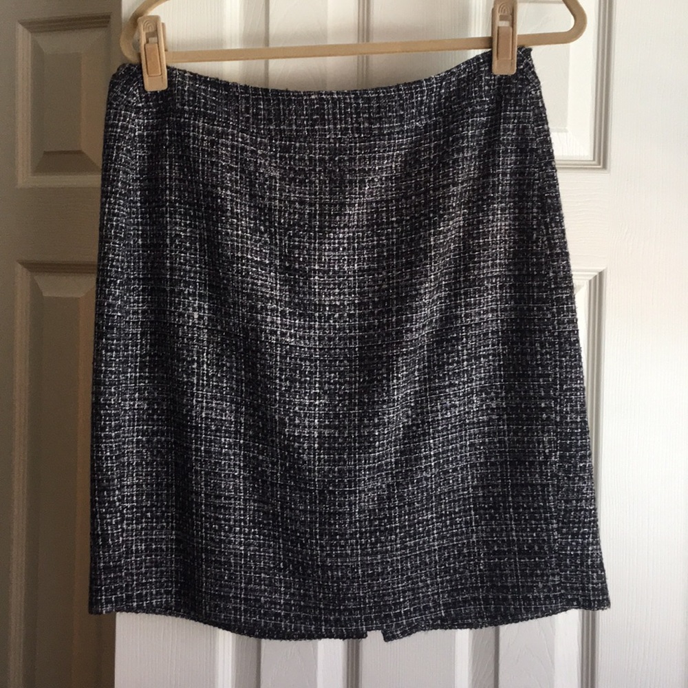 Banana Republic skirt. Size 10